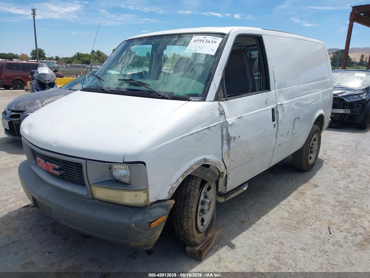 2005 GMC SAFARI STANDARD · 2/10