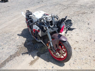 ZDMHAATW0PB****** · 2023 DUCATI PANIGALE V2