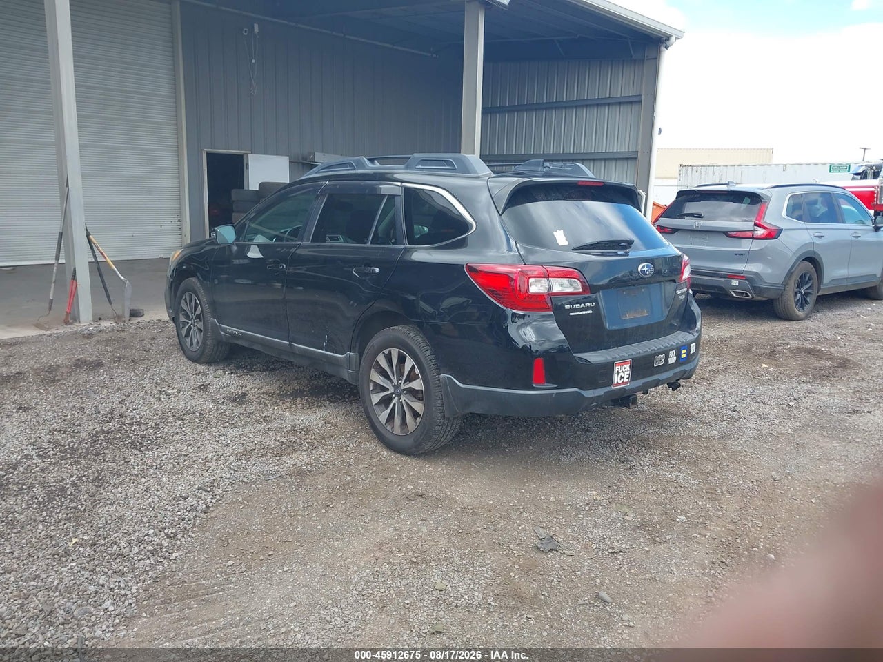 2016 SUBARU OUTBACK 3.6R LIMITED · 3/11
