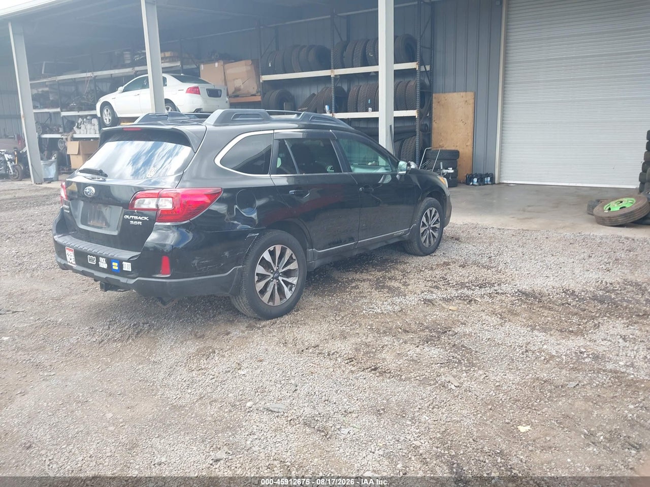 2016 SUBARU OUTBACK 3.6R LIMITED · 4/11
