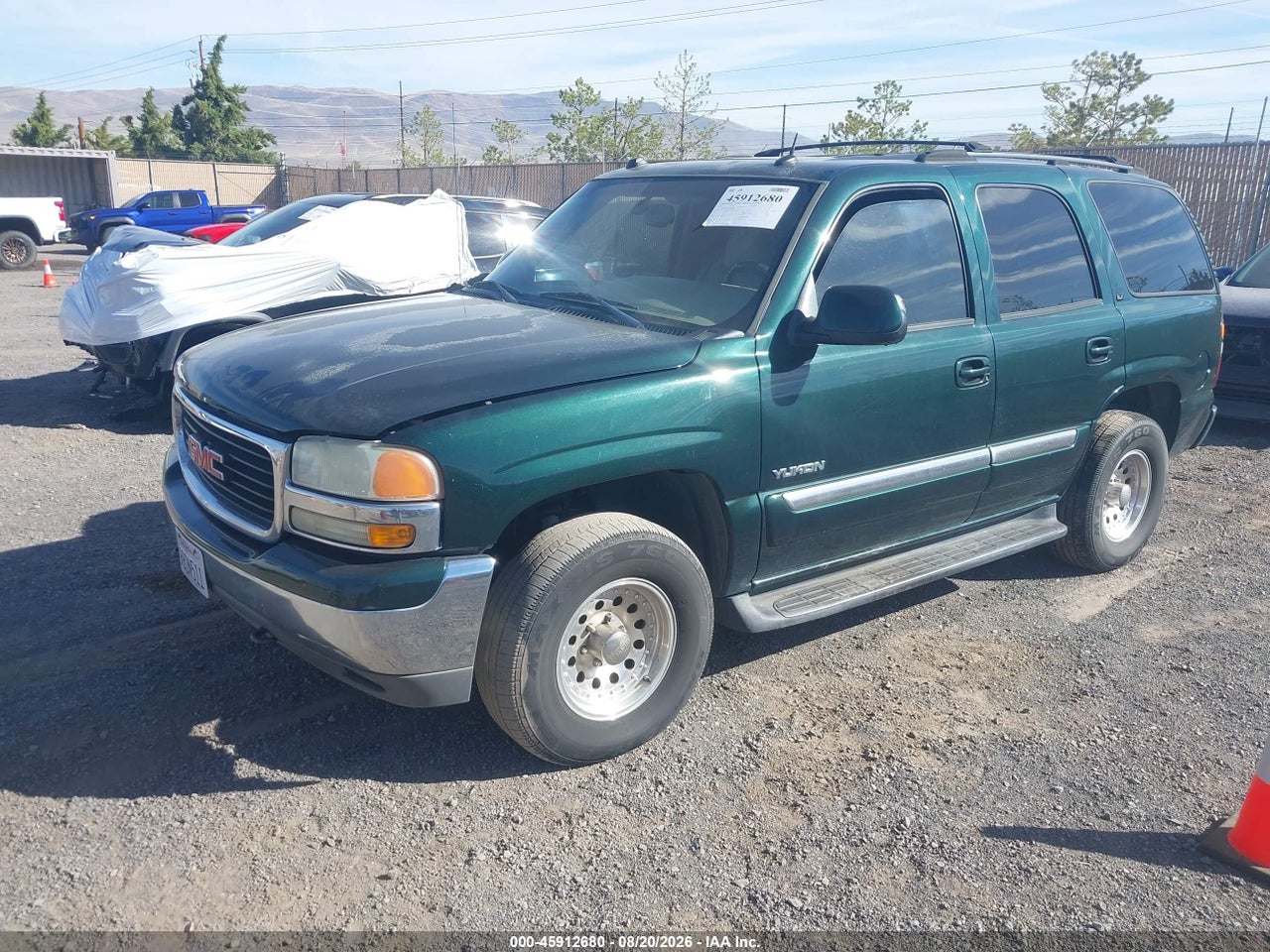 2004 GMC YUKON SLT · 2/11