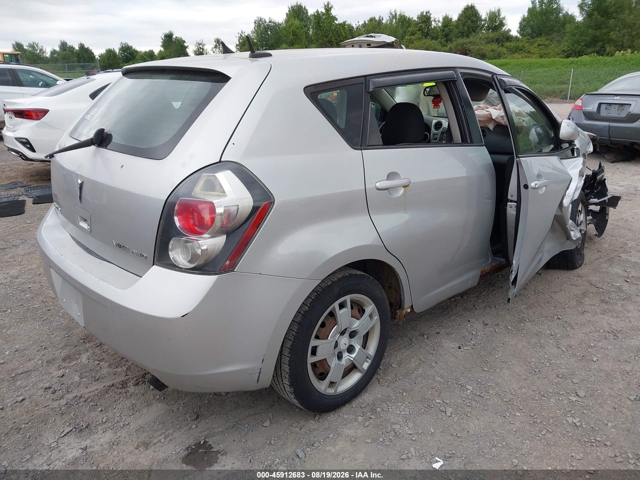 2010 PONTIAC VIBE · 4/11