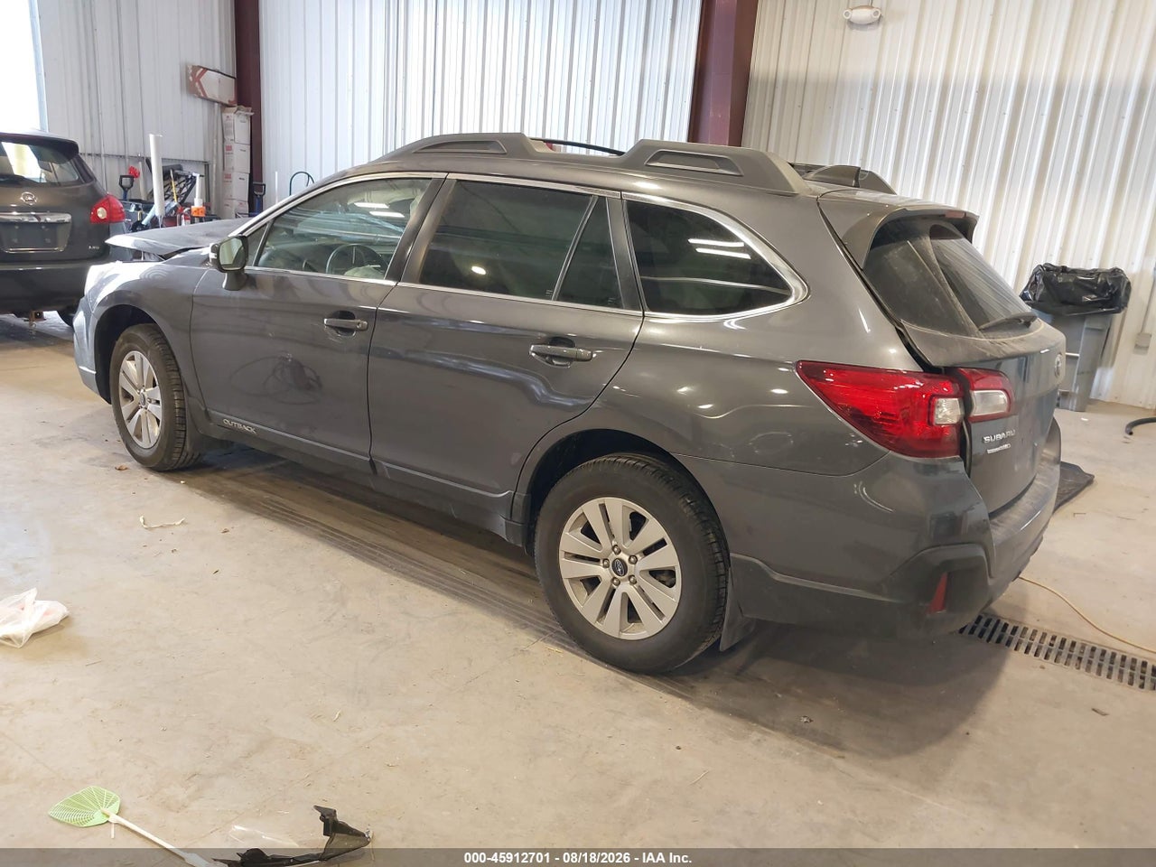2018 SUBARU OUTBACK 2.5I PREMIUM · 3/11