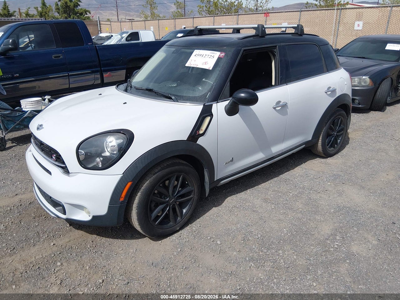 2015 MINI COUNTRYMAN COOPER S · 2/11