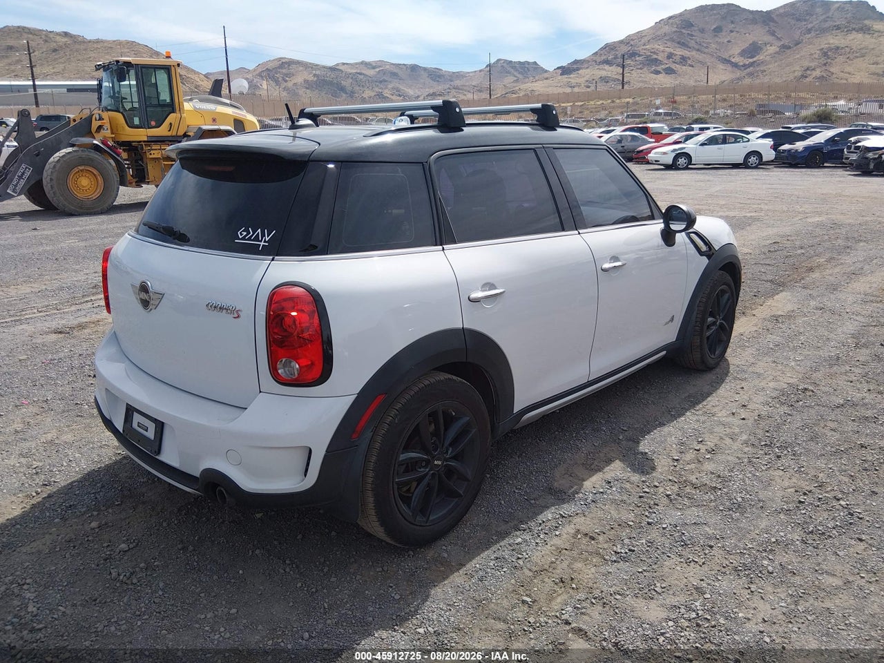 2015 MINI COUNTRYMAN COOPER S · 4/11