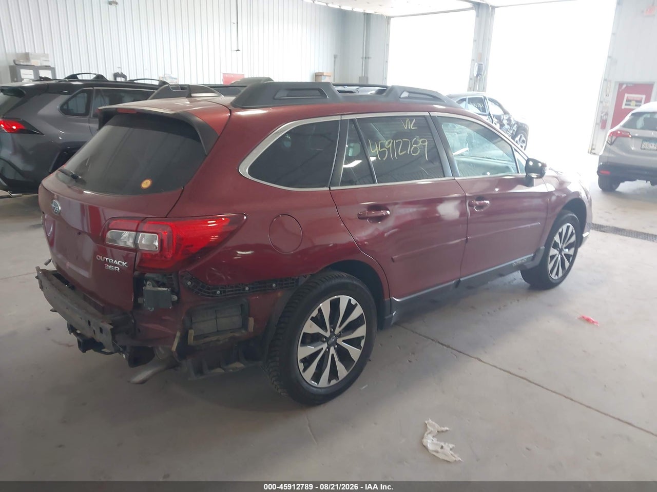 2017 SUBARU OUTBACK 3.6R LIMITED · 4/11