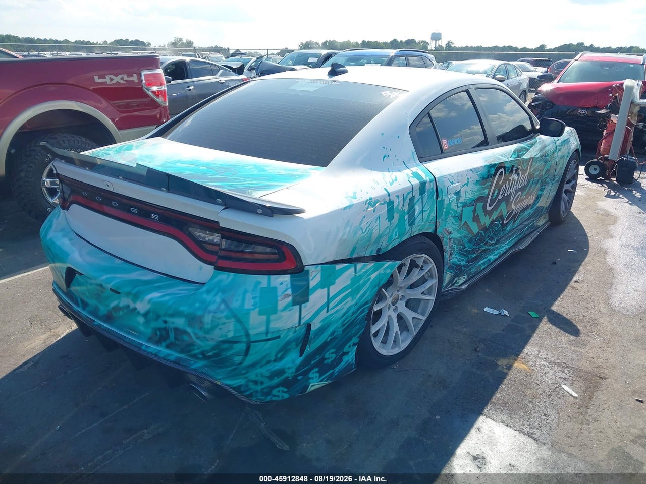 2016 DODGE CHARGER SRT 392 · 4/11