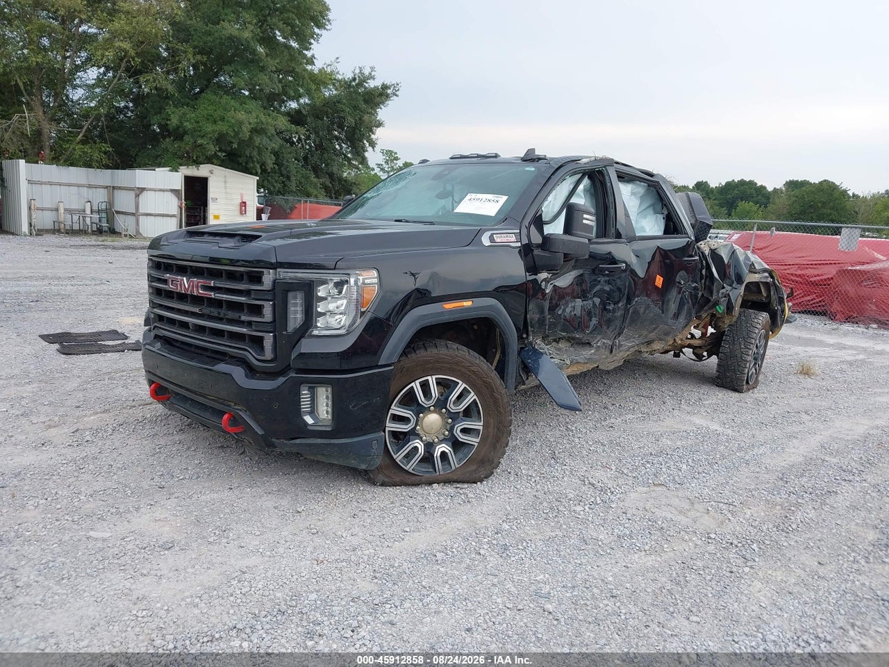 1GTR9PEY2LF****** · 2020 GMC SIERRA   · 2/10