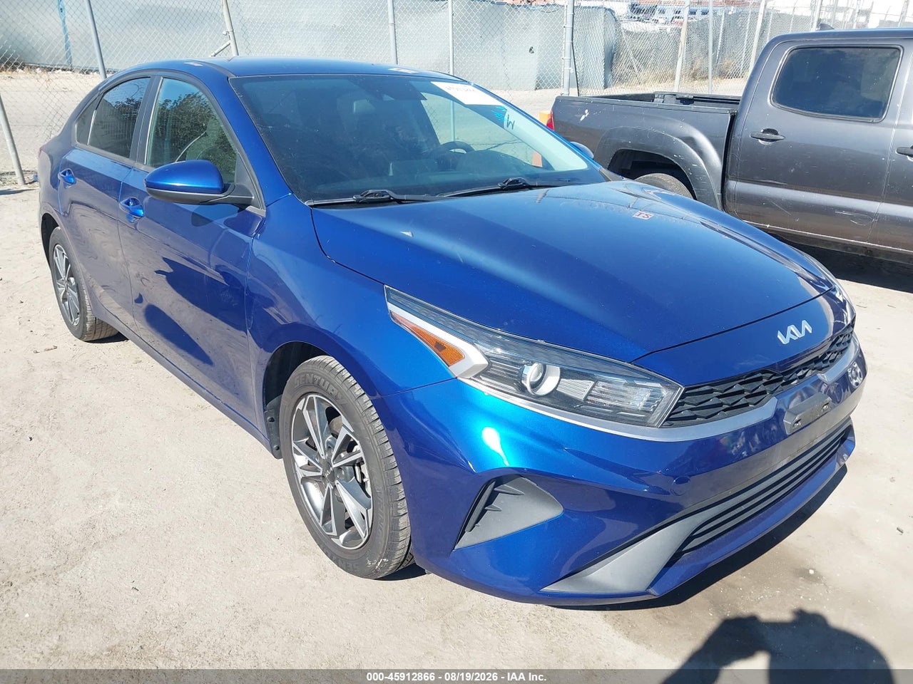 3KPF24AD9NE****** · 2022 KIA FORTE LXS