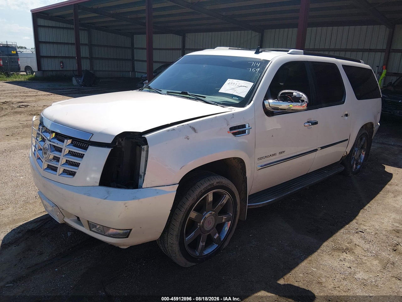 2011 CADILLAC ESCALADE ESV LUXURY · 2/10