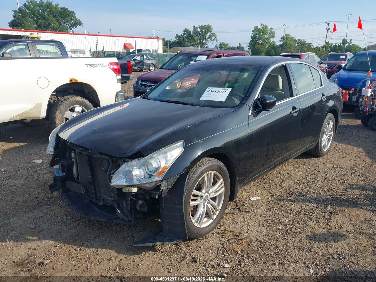 2010 INFINITI G37X · 2/11