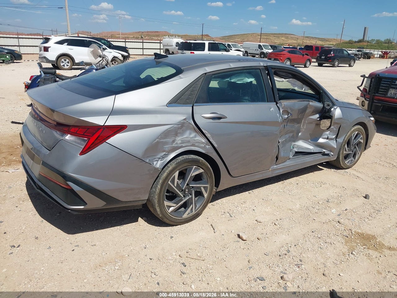 2025 HYUNDAI ELANTRA SEL CONVENIENCE · 4/11
