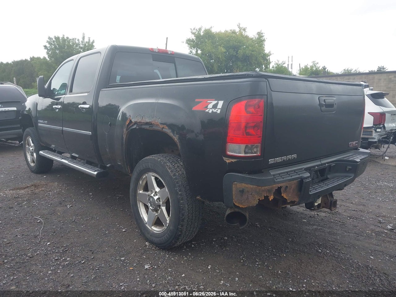 2014 GMC SIERRA 2500HD DENALI · 3/11