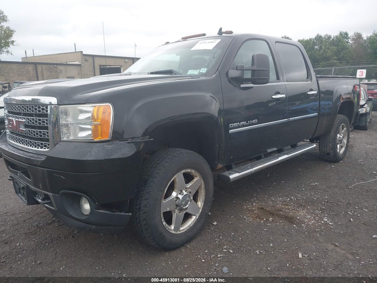 2014 GMC SIERRA 2500HD DENALI · 2/11