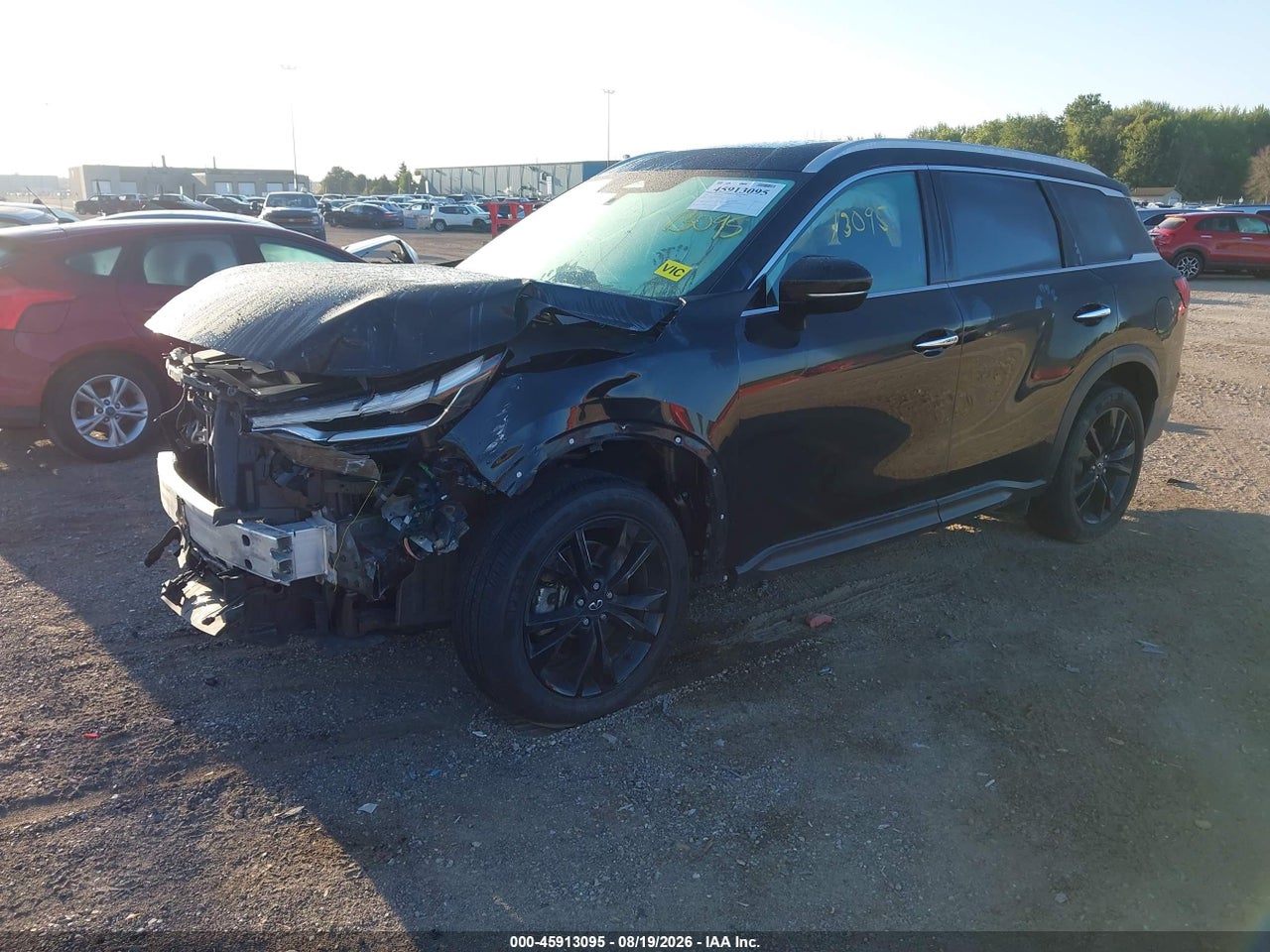 2023 INFINITI QX60 LUXE AWD · 2/11