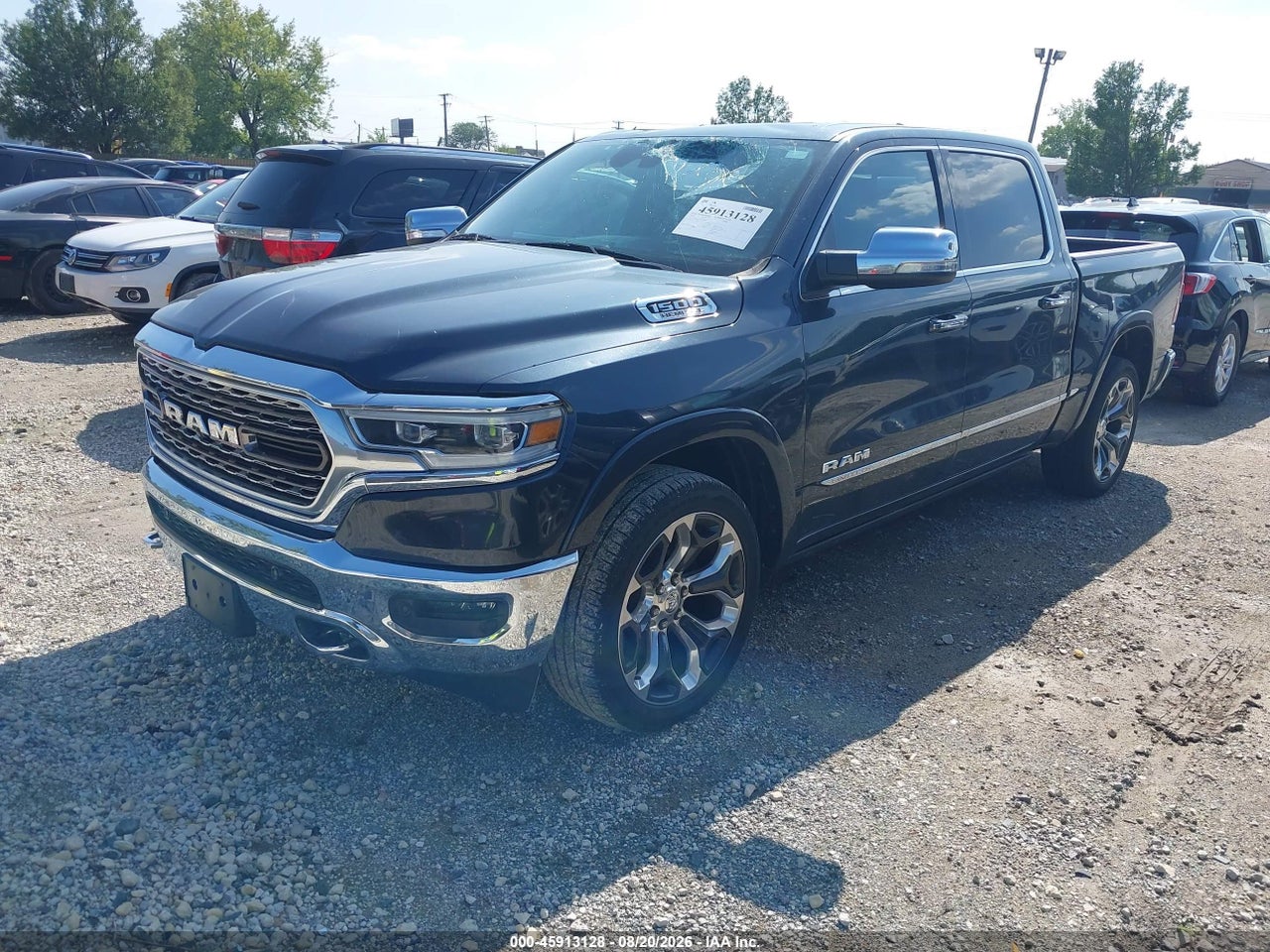 2019 RAM 1500 LIMITED  4X4 5'7 BOX · 2/11
