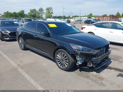 2017 KIA CADENZA PREMIUM