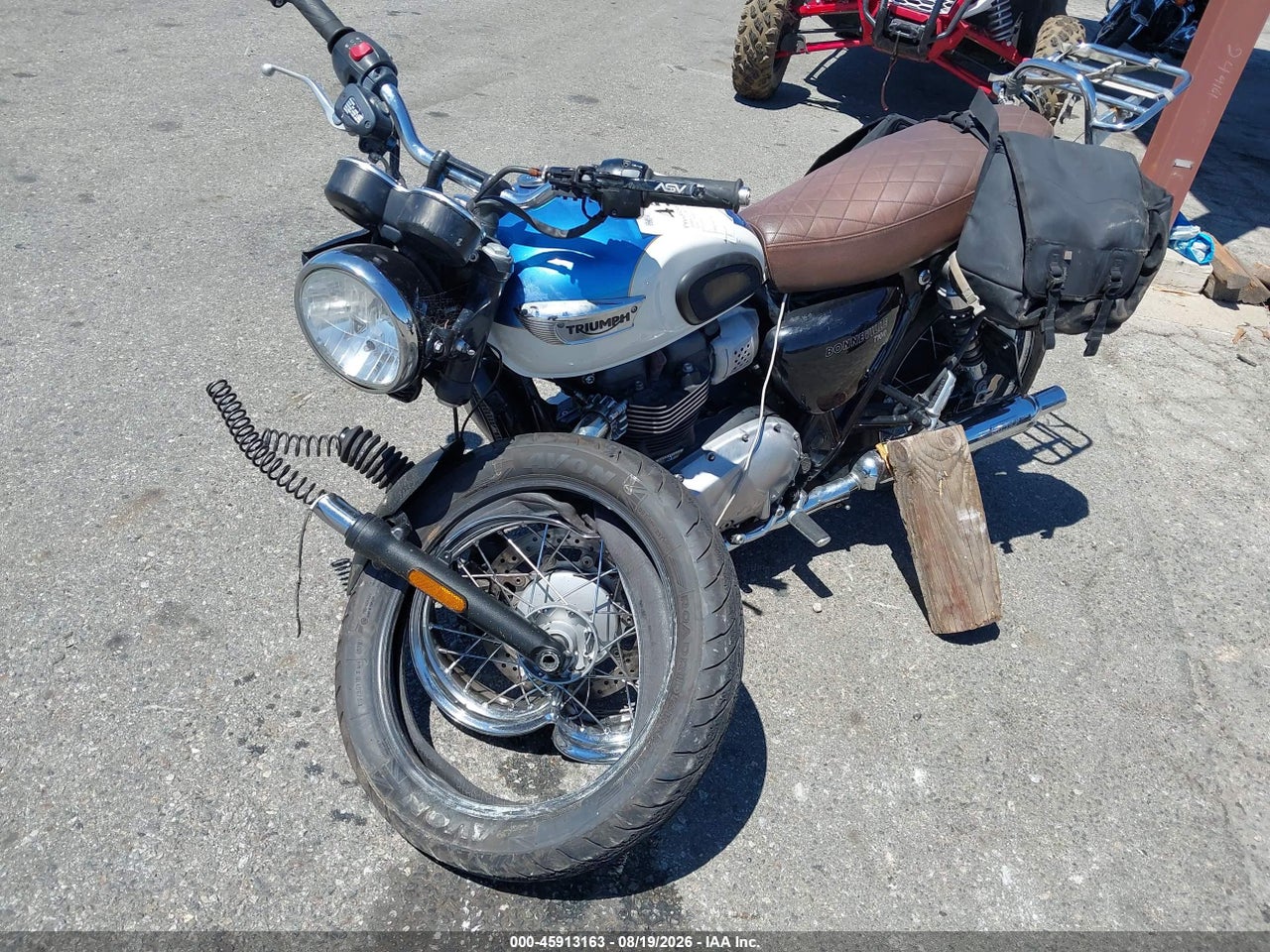 2018 TRIUMPH MOTORCYCLE BONNEVILLE T100 · 2/10