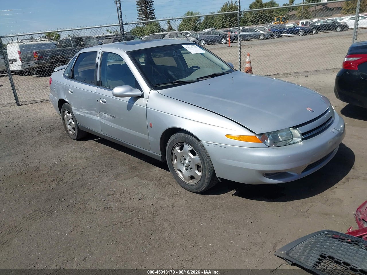 2001 SATURN L300