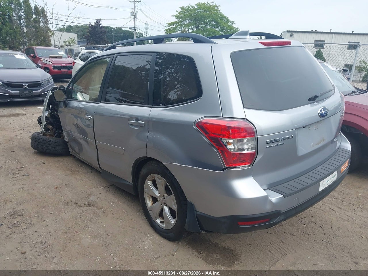 2016 SUBARU FORESTER 2.5I PREMIUM · 3/11