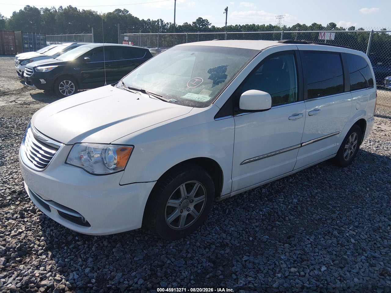 2011 CHRYSLER TOWN &amp; COUNTRY TOURING · 2/11