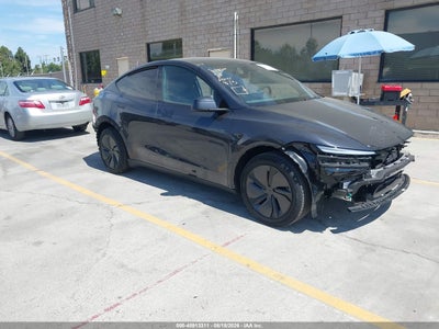 7SAYGDED2TF****** · 2026 TESLA MODEL Y PREMIUM/REAR-WHEEL DRIVE