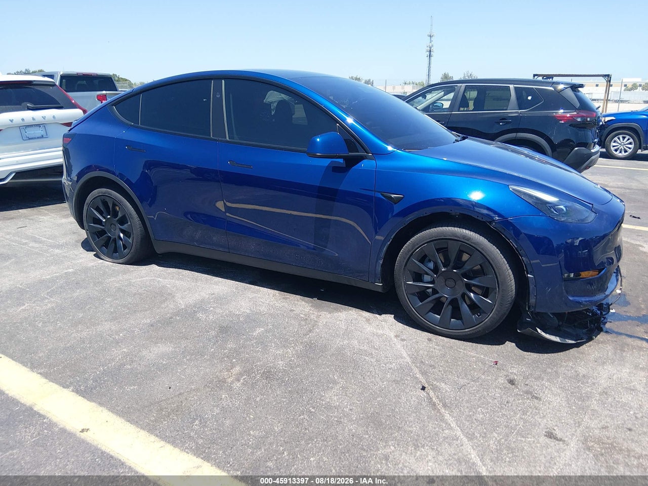 7SAYGDED5SF****** · 2025 TESLA MODEL Y LONG RANGE DUAL MOTOR REAR-WHEEL DRIVE