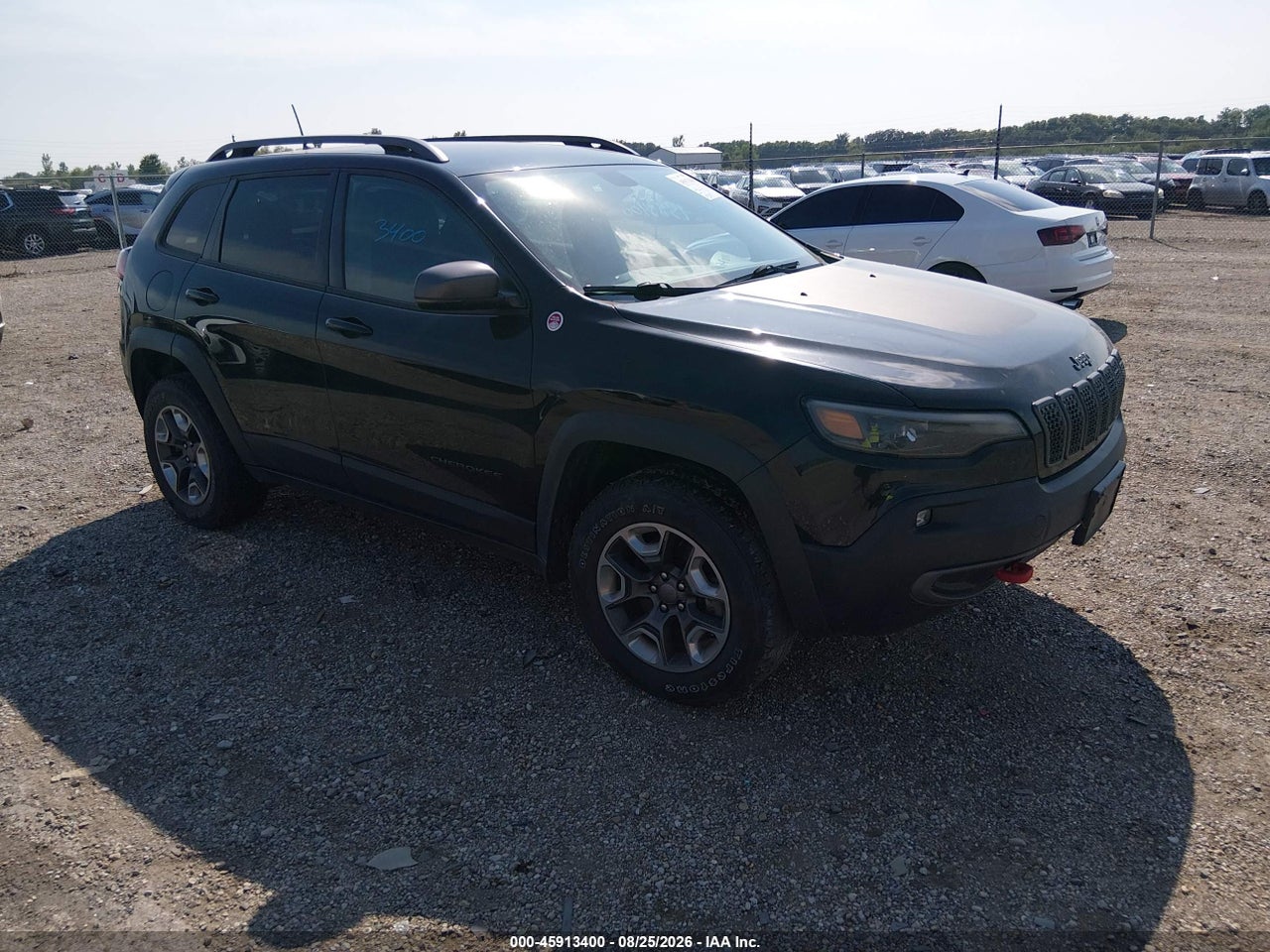 1C4PJMBXXKD****** · 2019 JEEP CHEROKEE TRAILHAWK 4X4