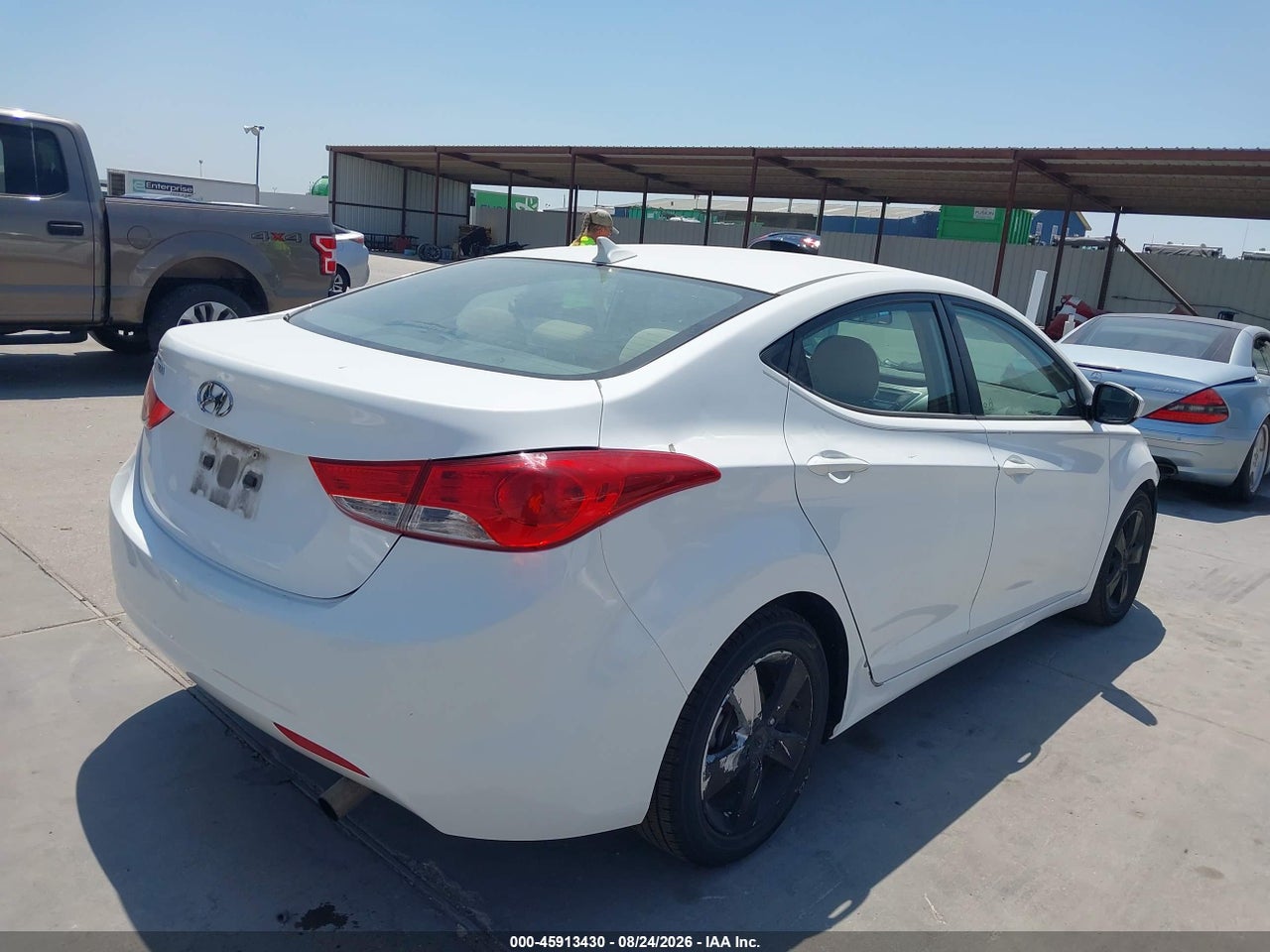 2013 HYUNDAI ELANTRA GLS · 4/11