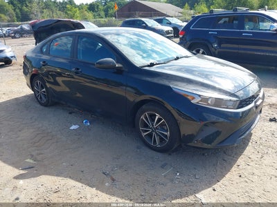 3KPF24AD1PE****** · 2023 KIA FORTE LXS
