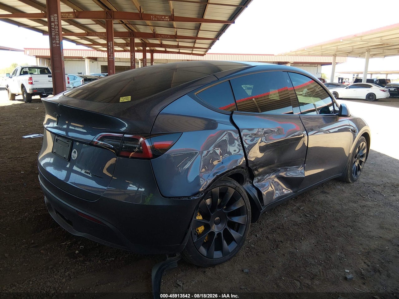 2023 TESLA MODEL Y   · 6/9