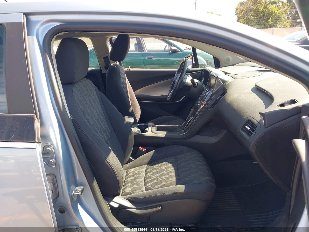 2015 CHEVROLET VOLT   · 5/11