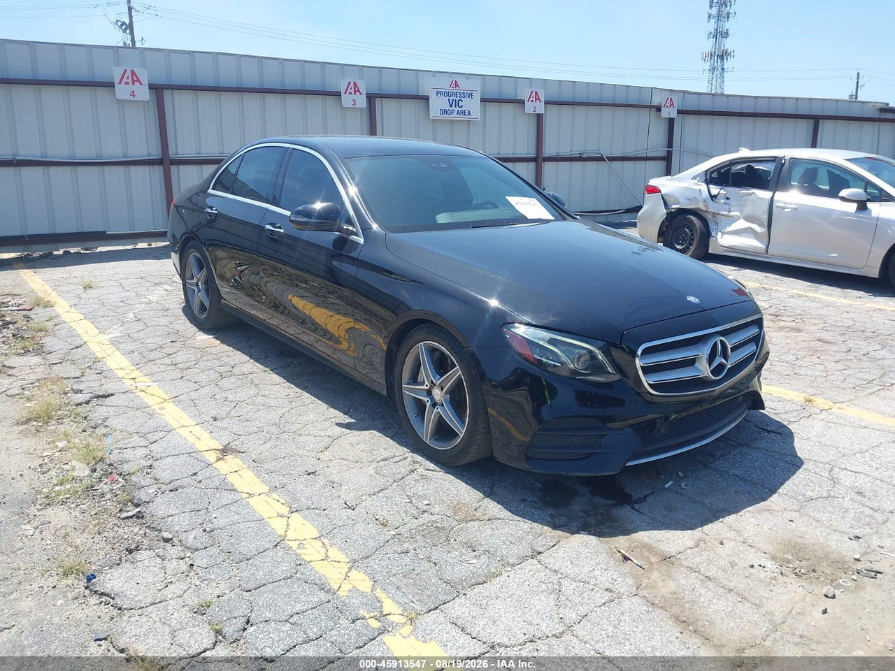 WDDZF4JB8HA****** · 2017 MERCEDES-BENZ E 300