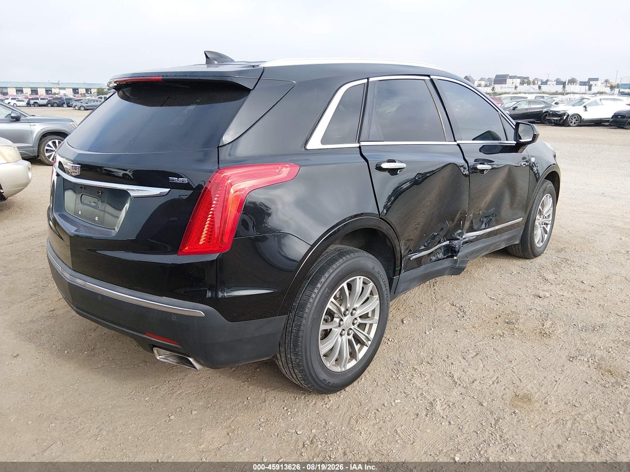 2017 CADILLAC XT5 LUXURY · 4/11