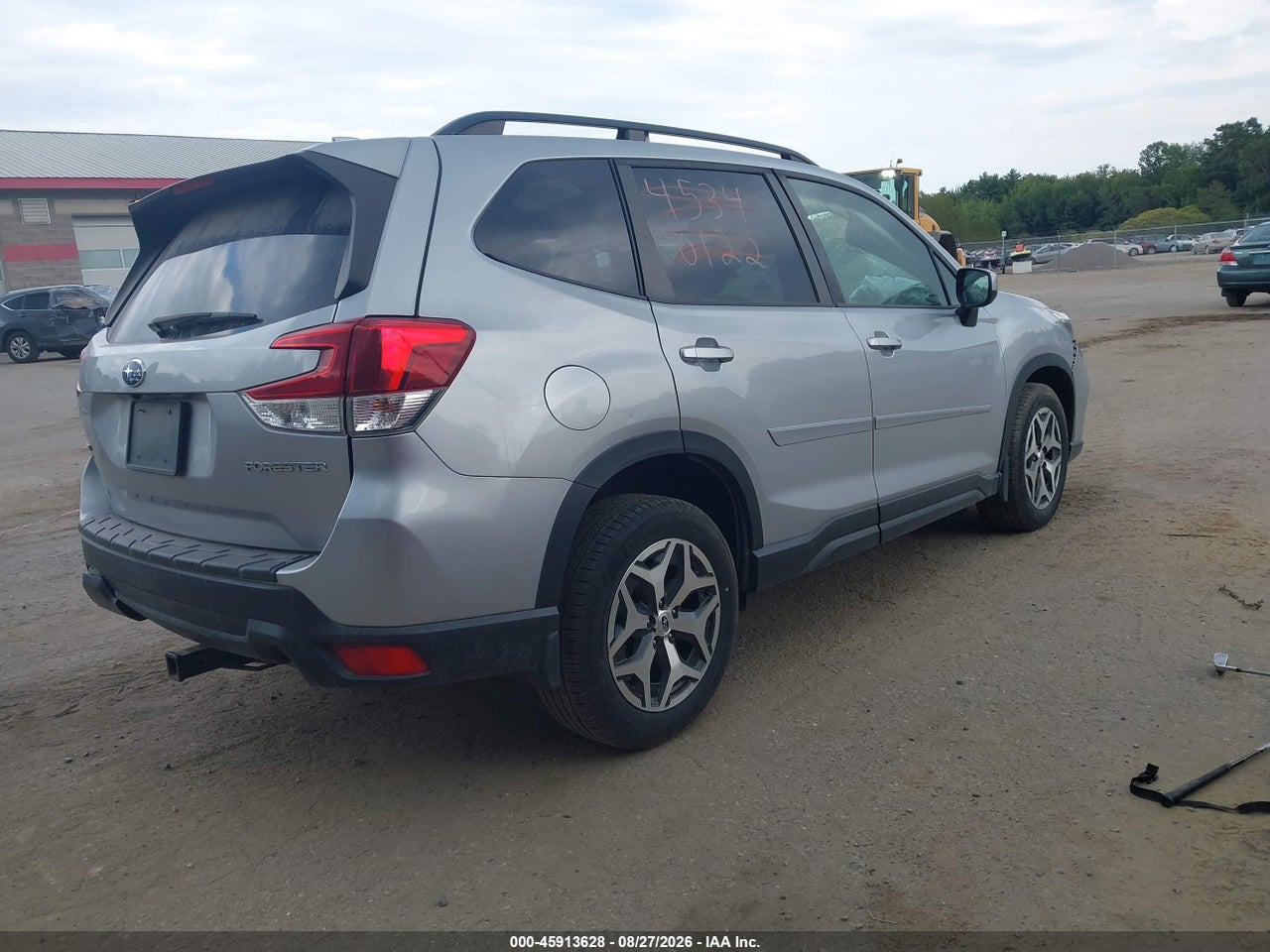 2019 SUBARU FORESTER PREMIUM · 4/11