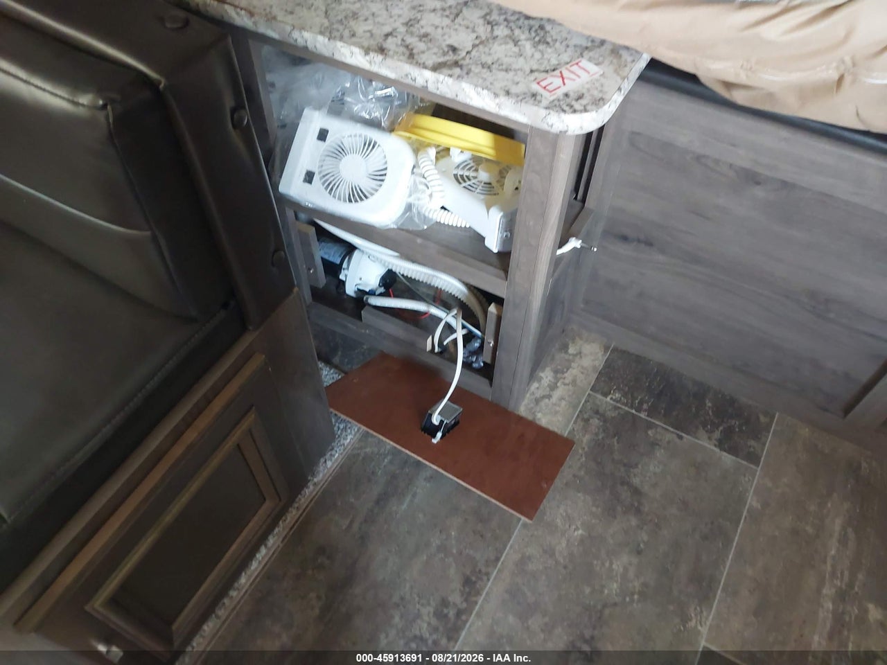4YDT21729JK****** · 2018 KEYSTONE PASSPORT 217EXP · 6/11