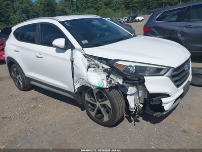 KM8J3CAL1JU****** · 2018 HYUNDAI TUCSON SPORT