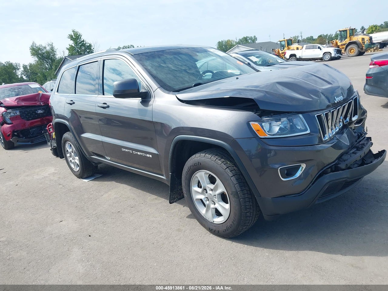 1C4RJFAG9FC****** · 2015 JEEP GRAND CHEROKEE LAREDO