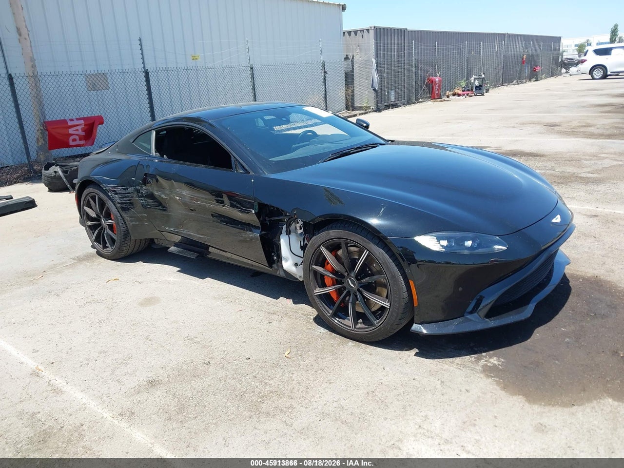 SCFSMGAW9KG****** · 2019 ASTON MARTIN VANTAGE