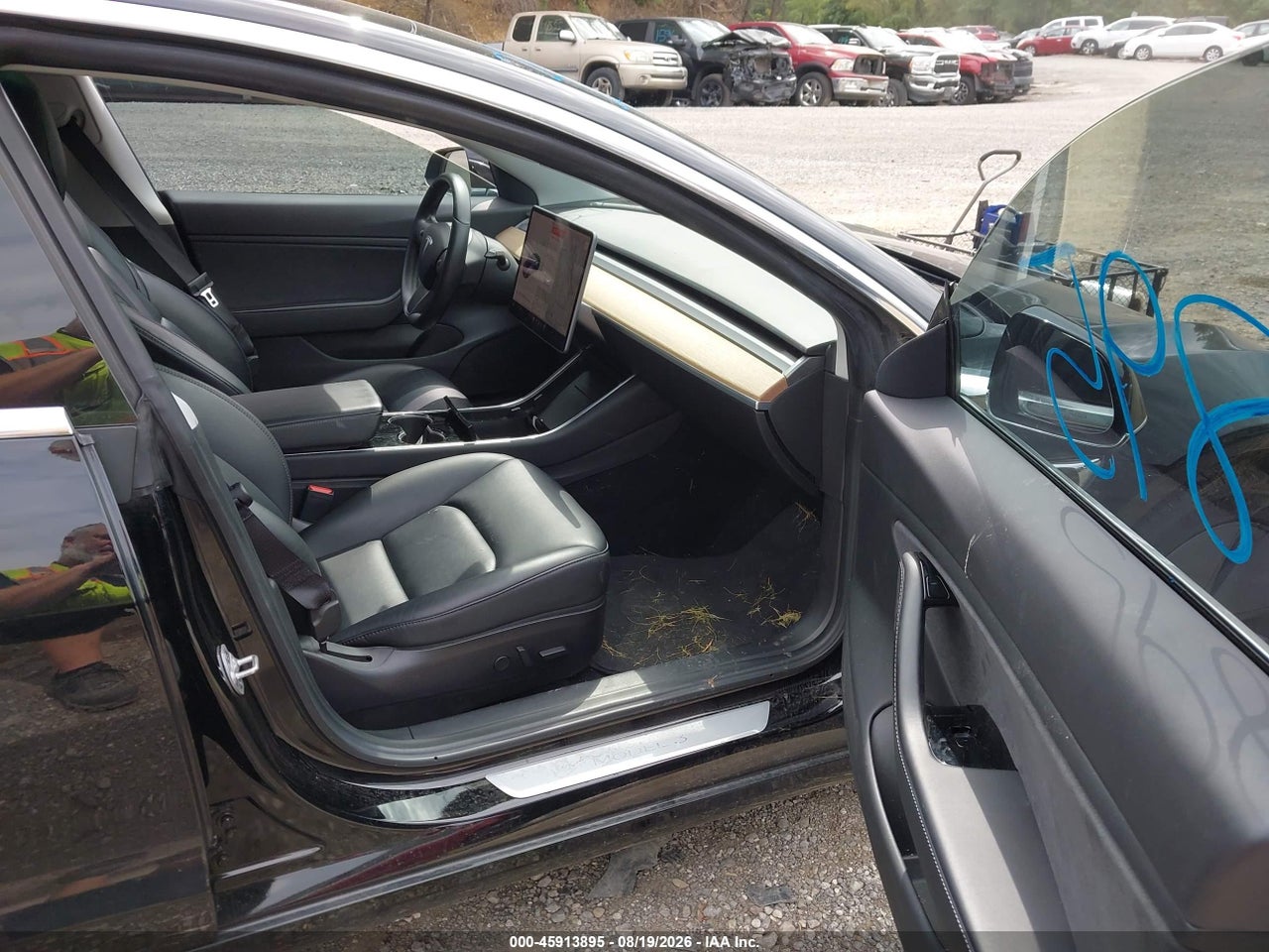 2019 TESLA MODEL 3 LONG RANGE/MID RANGE/STANDARD RANGE/STANDARD RANGE PLUS · 5/11