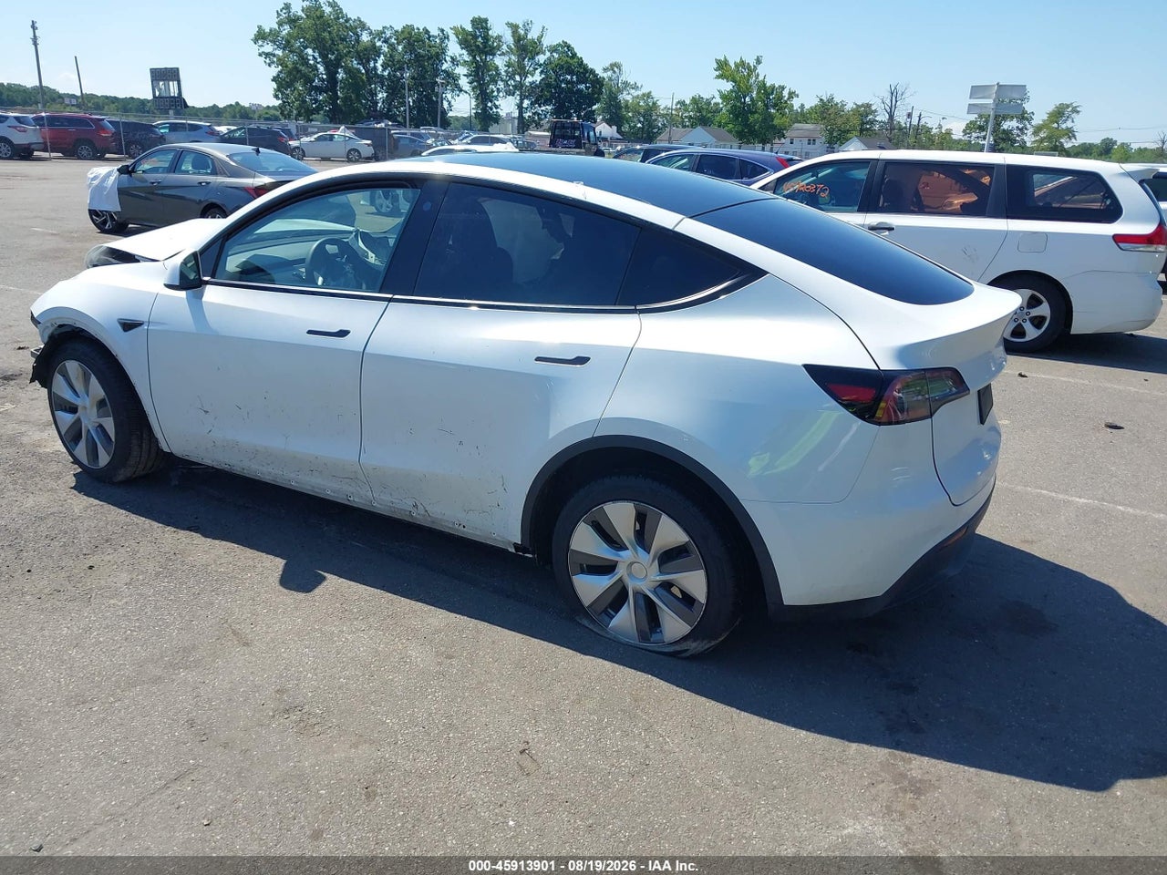 2023 TESLA MODEL Y AWD/LONG RANGE DUAL MOTOR ALL-WHEEL DRIVE · 3/9