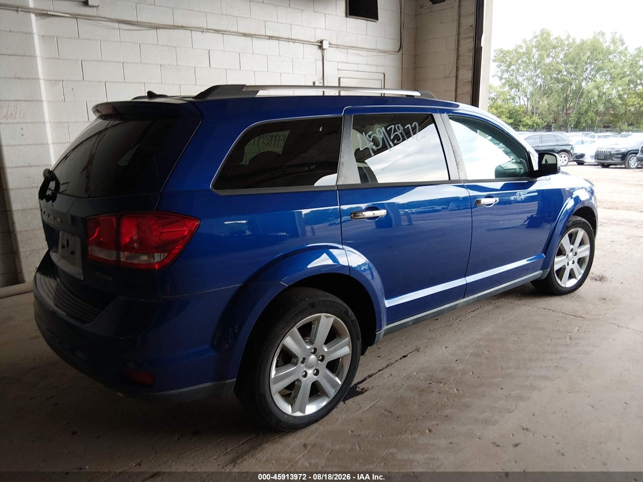 2012 DODGE JOURNEY CREW · 4/11