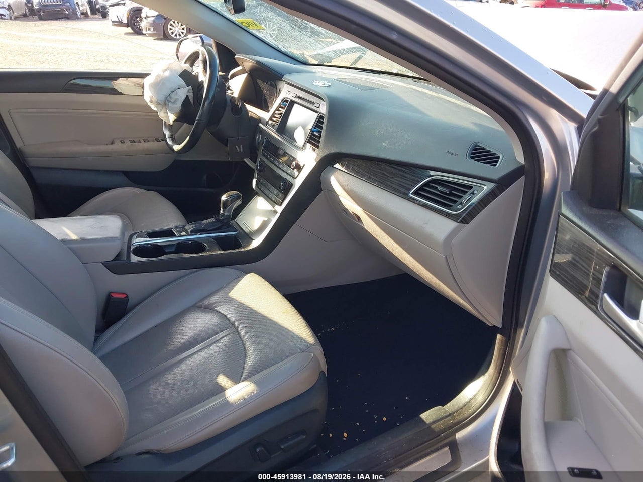 2015 HYUNDAI SONATA LIMITED · 5/10