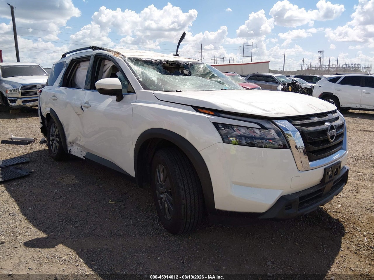 2024 NISSAN PATHFINDER SV FWD