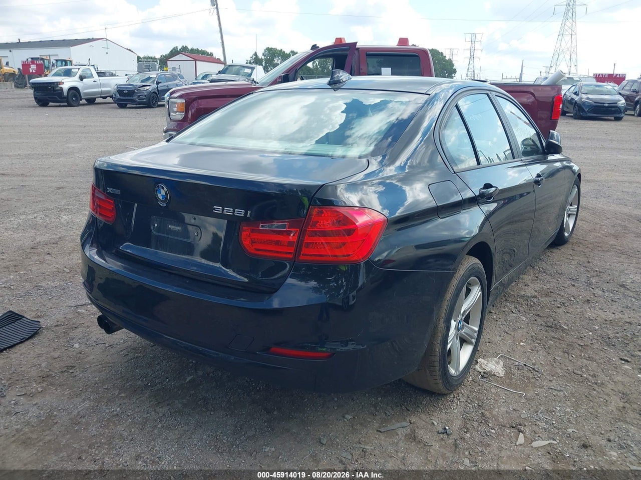 2013 BMW 328I XDRIVE · 4/10