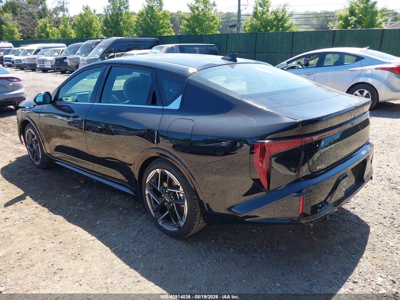 2026 KIA K4 GT-LINE · 3/11