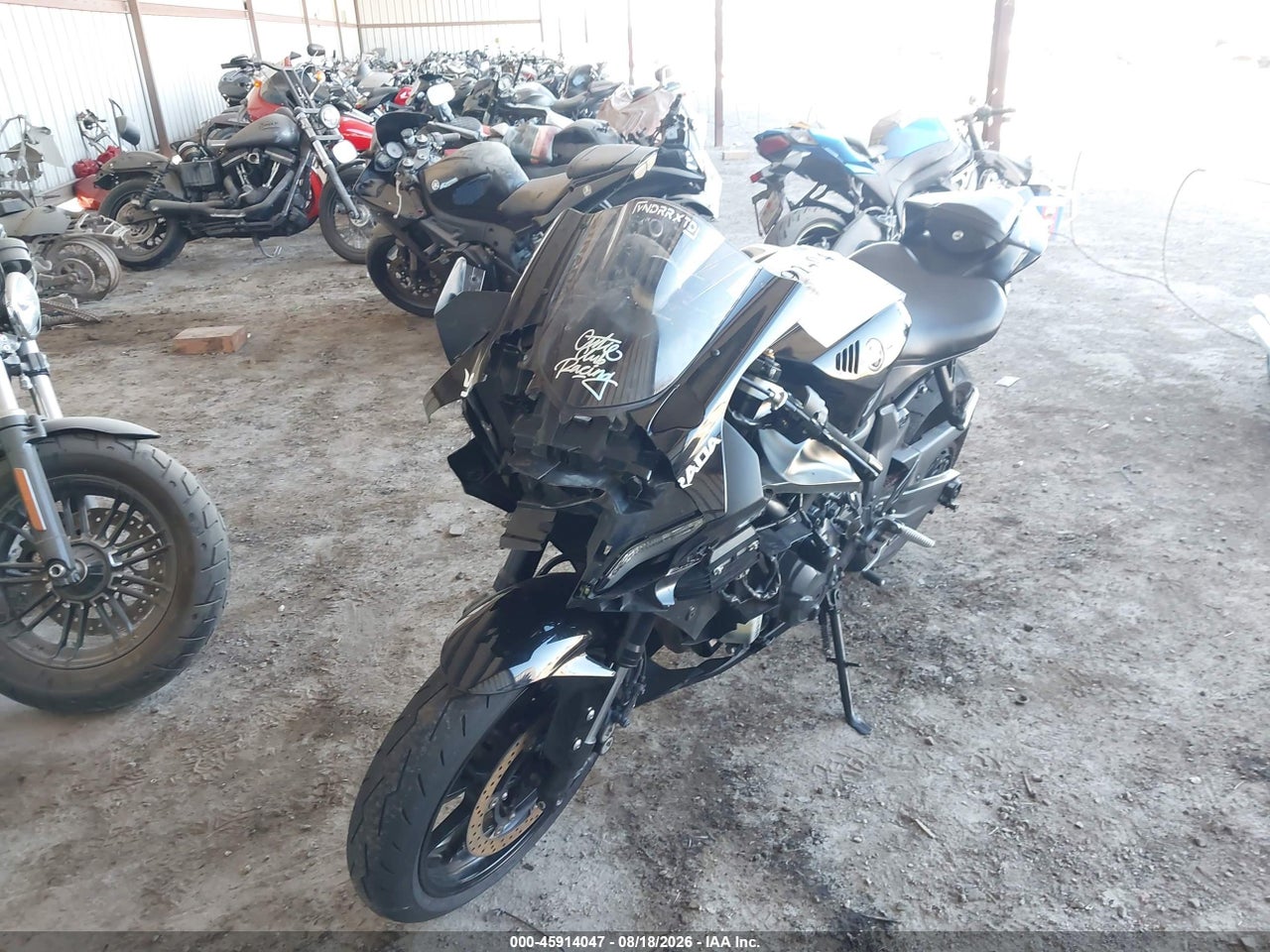 2022 YAMAHA YZFR7 · 2/11