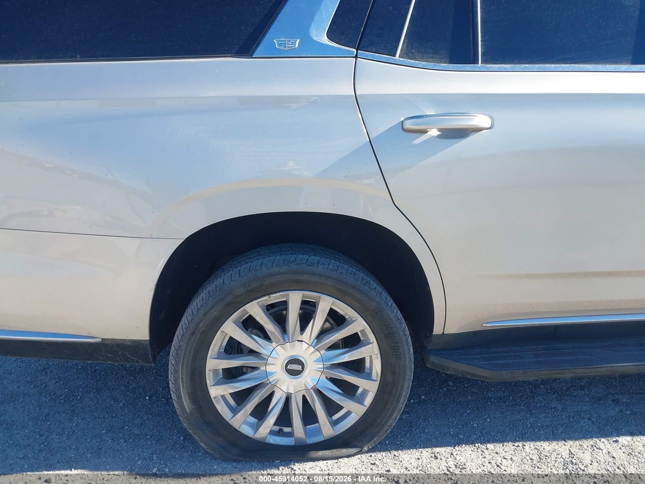 2023 CADILLAC ESCALADE 4WD PREMIUM LUXURY · 6/11