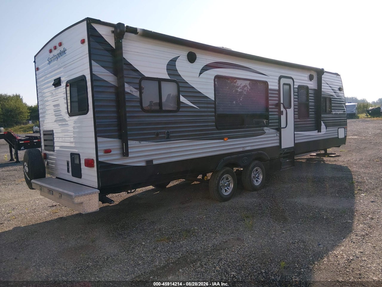 2014 KEYSTONE RV 29FT BUMPER PULL   · 4/10