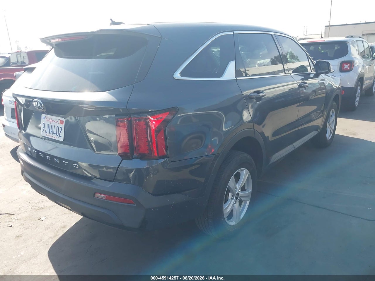 2021 KIA SORENTO LX · 4/11